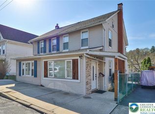 319 Chestnut St, Slatington, PA 18080
