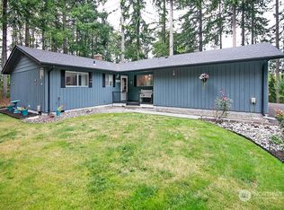 1227 Woodside Dr, Longview, WA