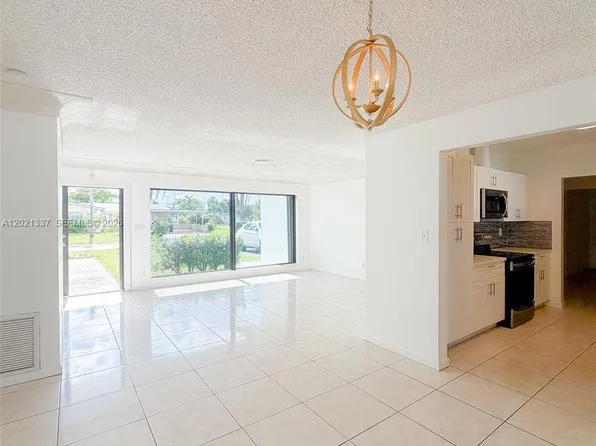 1650 NW 26th Ter, Fort Lauderdale, FL 33311