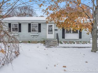 3419 Gladiola Ave SW, Wyoming, MI 49519