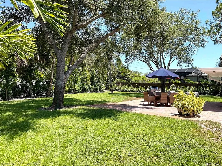 1530 Mandarin Rd — Photo 39