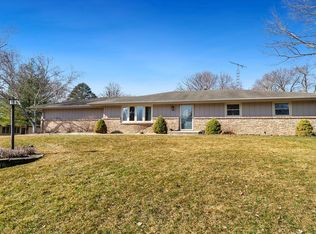 1871 Valencia Dr, Rockford, IL 61108