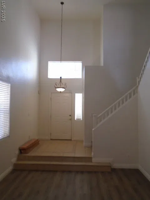 3 bed, 2.5 bath, 1800 sqft, $2,016 — Photo 3