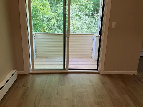 19 Scarborough Ln Suite C, Wappingers Falls, NY 12590