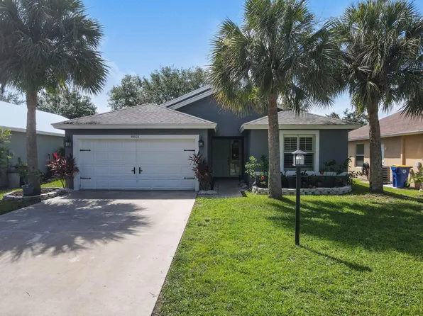 8821 SW Bonneville Drive, Stuart, FL 34997