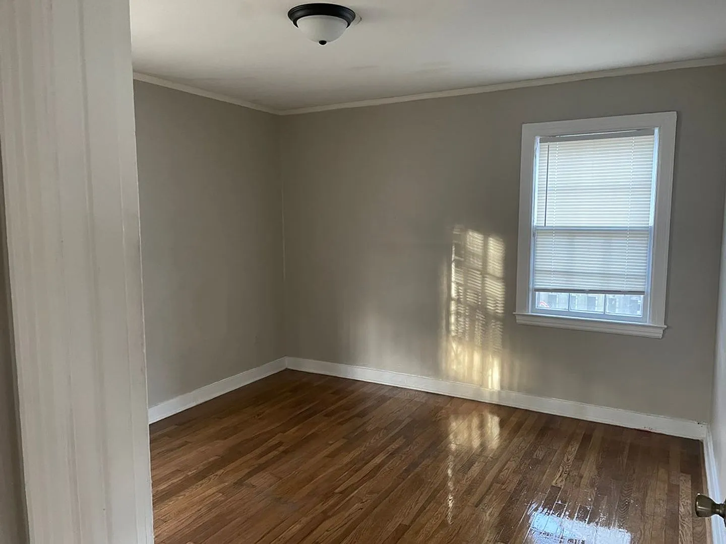 Move-In Ready 2-Bedroom Home in a Convenient Memphis Location — Photo 3
