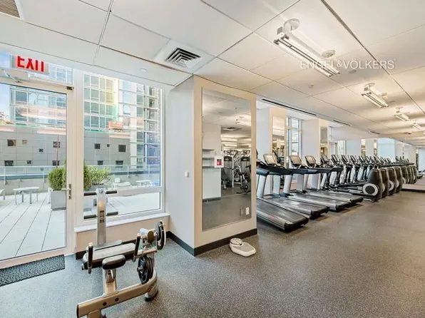 247 West 46th Street image 7 of 16