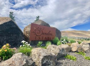 1042 Sagebluff Ln, Richland, WA 99352