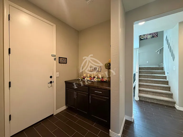 6802 N 86th Ln — Photo 15