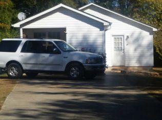 195 Grove Creek Dr, Locust Grove, GA 30248