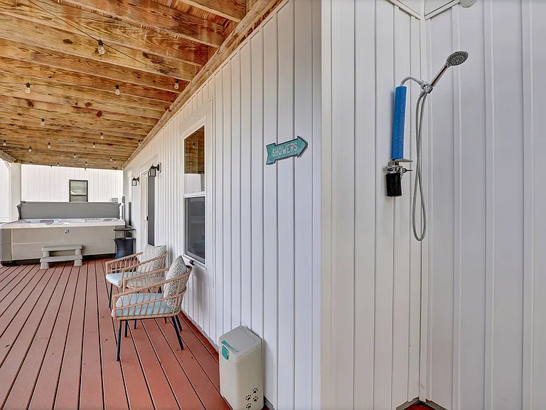 1059 Meridian Dr — Photo 24