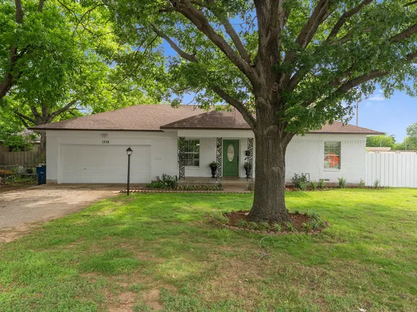 1338 Pleasant Dr, Dallas, TX 75217