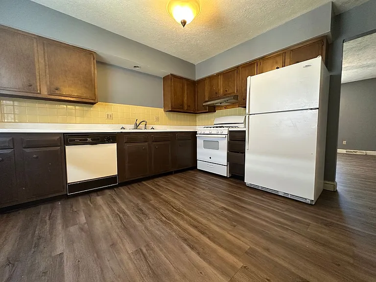 1513 Woods Ave — Photo 22