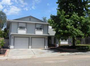 230 Timberline Ln, Auburn, CA 95603