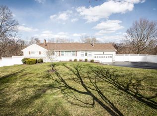 2210 Ridge St, Yorktown Heights, NY 10598