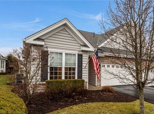 137 Freedom Ln, Sewickley, PA 15143