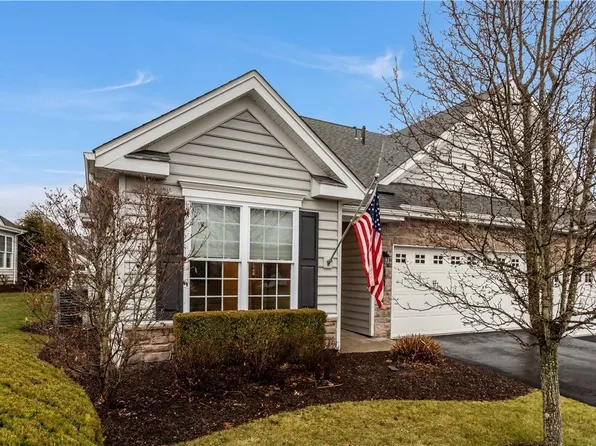 137 Freedom Ln, Sewickley, PA 15143