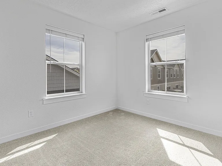 5987 S Jessenia Ln — Photo 35