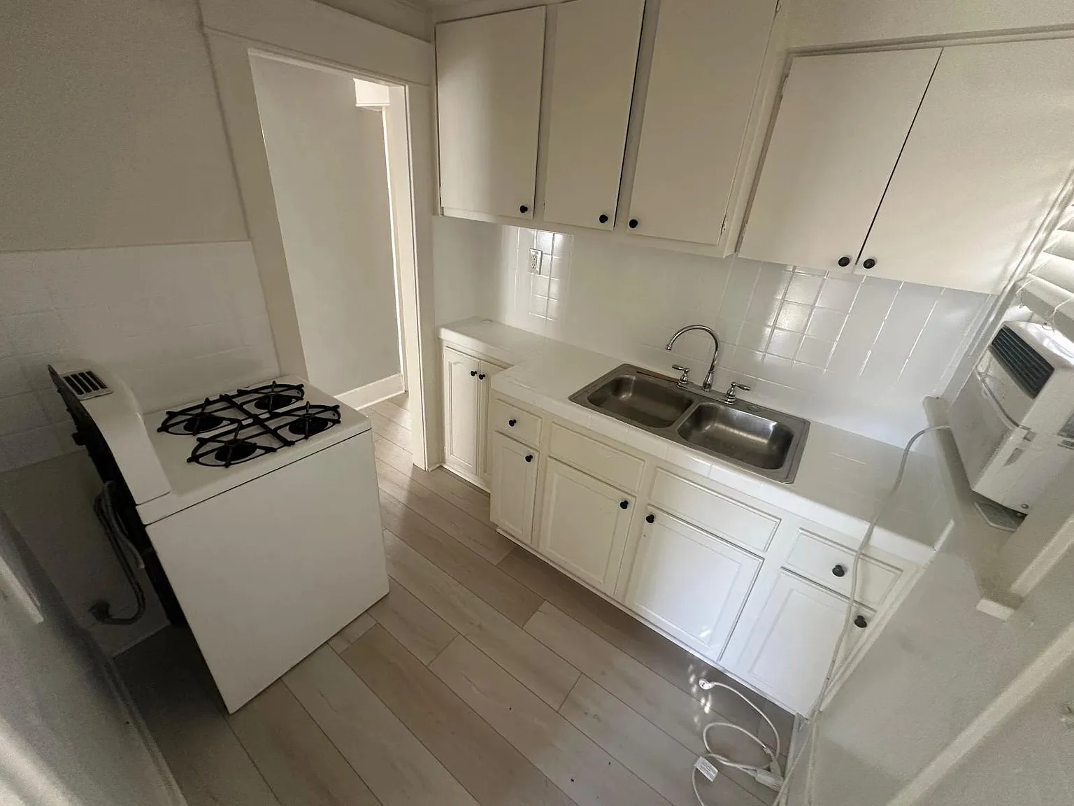 1 bed, 1.0 bath, 580 sqft, $1,895 — Photo 4