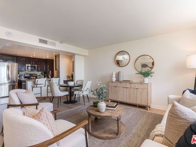 10535 Wilshire Blvd APT 701, Los Angeles, CA, 90024