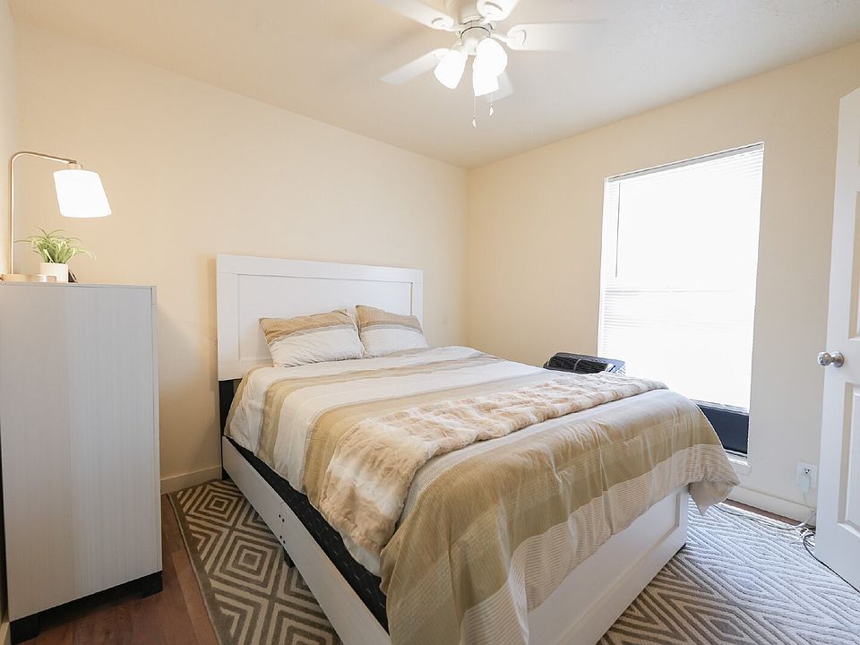 1st image of 1604 N Municipal Dr #1