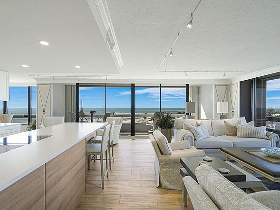 3rd image of 5400 Ocean Blvd APT 112
