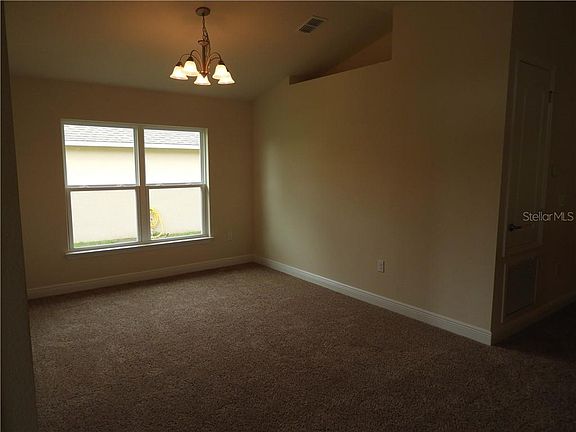 4th image of 400 Benjamin Ct