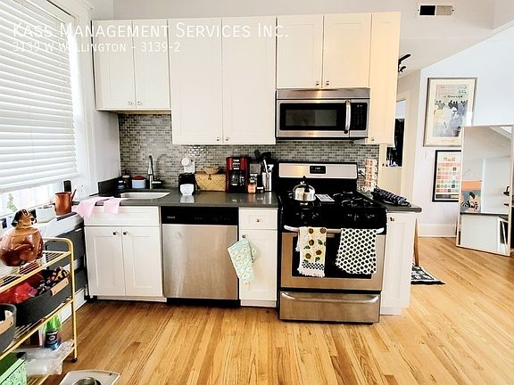 4th image of 3139 W Wellington Ave Unit 2