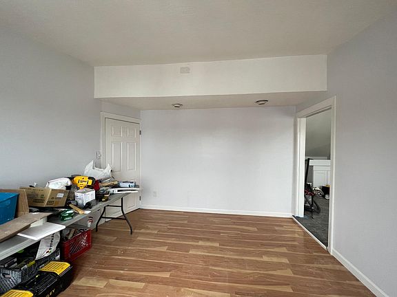 5th image of 22 Trafford St #3