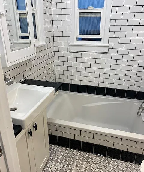 710 Shepard St — Photo 12