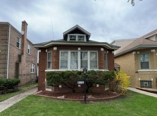 8232 S Calumet Ave, Chicago, IL 60619