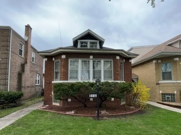 8232 S Calumet Ave, Chicago, IL 60619