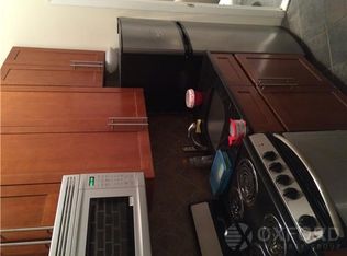 318 E 59th St APT 1C, New York, NY