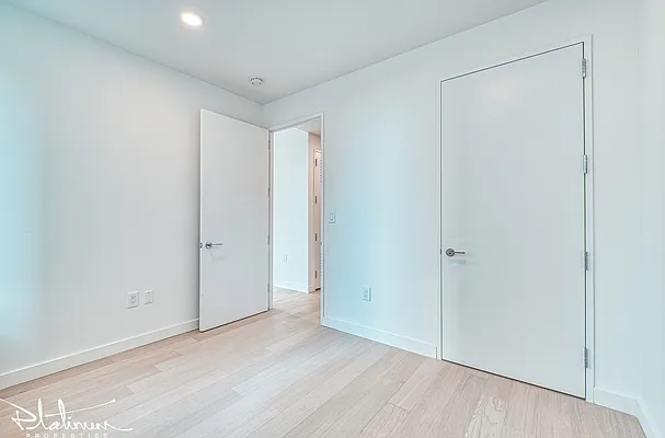 Rented by Platinum Properties | media 17