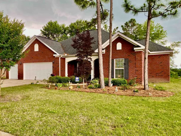 107 Shadow Lawn Dr, Byron, GA 31008