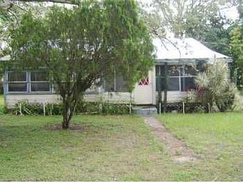 2nd image of 3060 Shamrock Dr