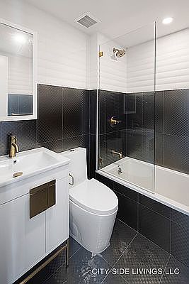 4th image of 996 Carroll St #2S