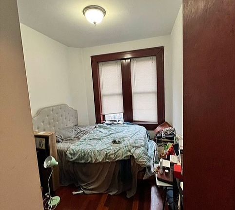 2nd image of 350 E 67th St #11B