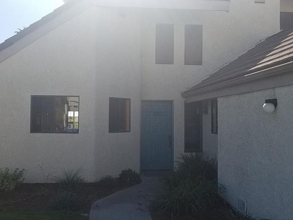 3rd image of 422 Shoreview Dr