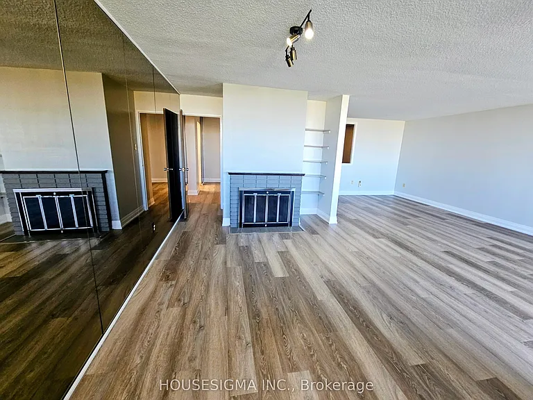 55 Huntingdale Blvd #1804 — Photo 9