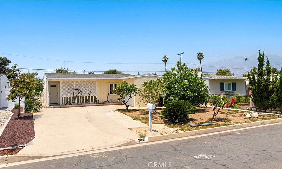 1st image of 2047 Delford Ave