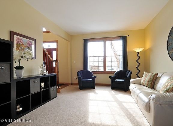 3rd image of 24730 Illini Dr