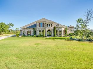8513 Crichton Ct, Cleburne, TX 76033