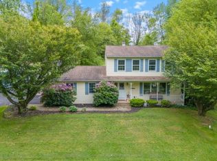 64 Free Union Rd, Belvidere, NJ 07823