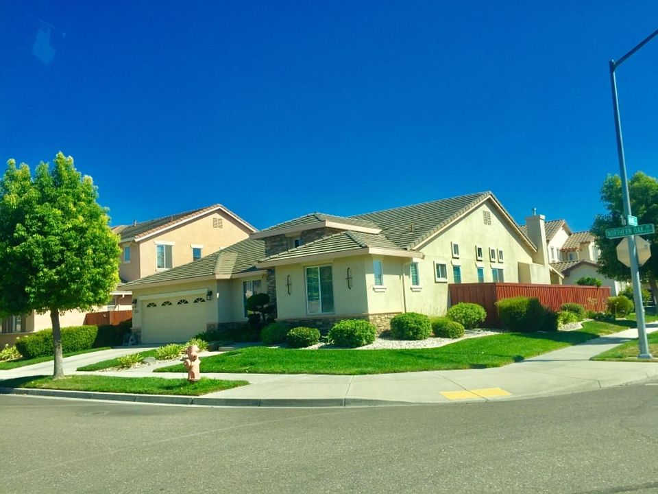 1st image of 3868 Northern Oak Dr