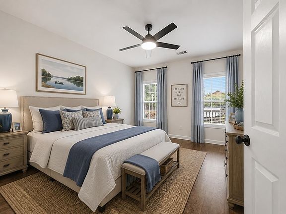 5th image of 105 Port Laz Ln