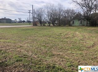 Poppy Ave, Luling, TX 78648