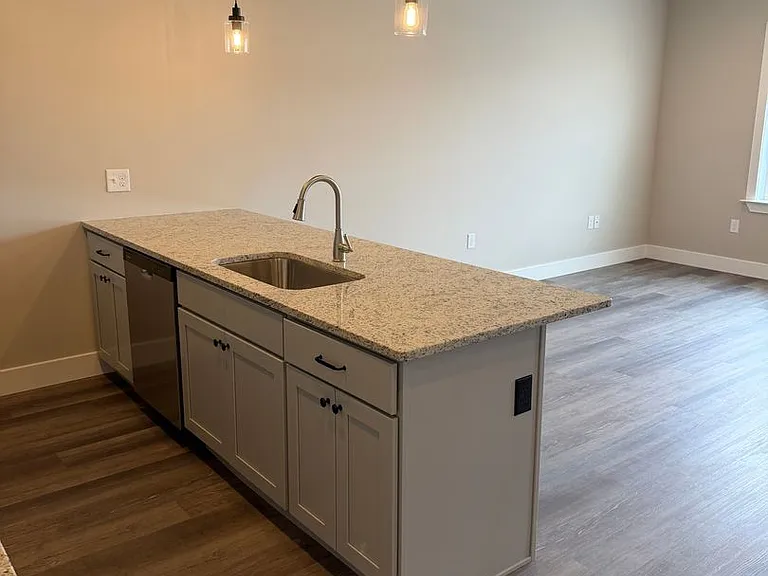 Salem Run Apartments Phase 2 — Photo 249