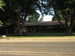 1032 E 17th St, Colorado City, TX 79512