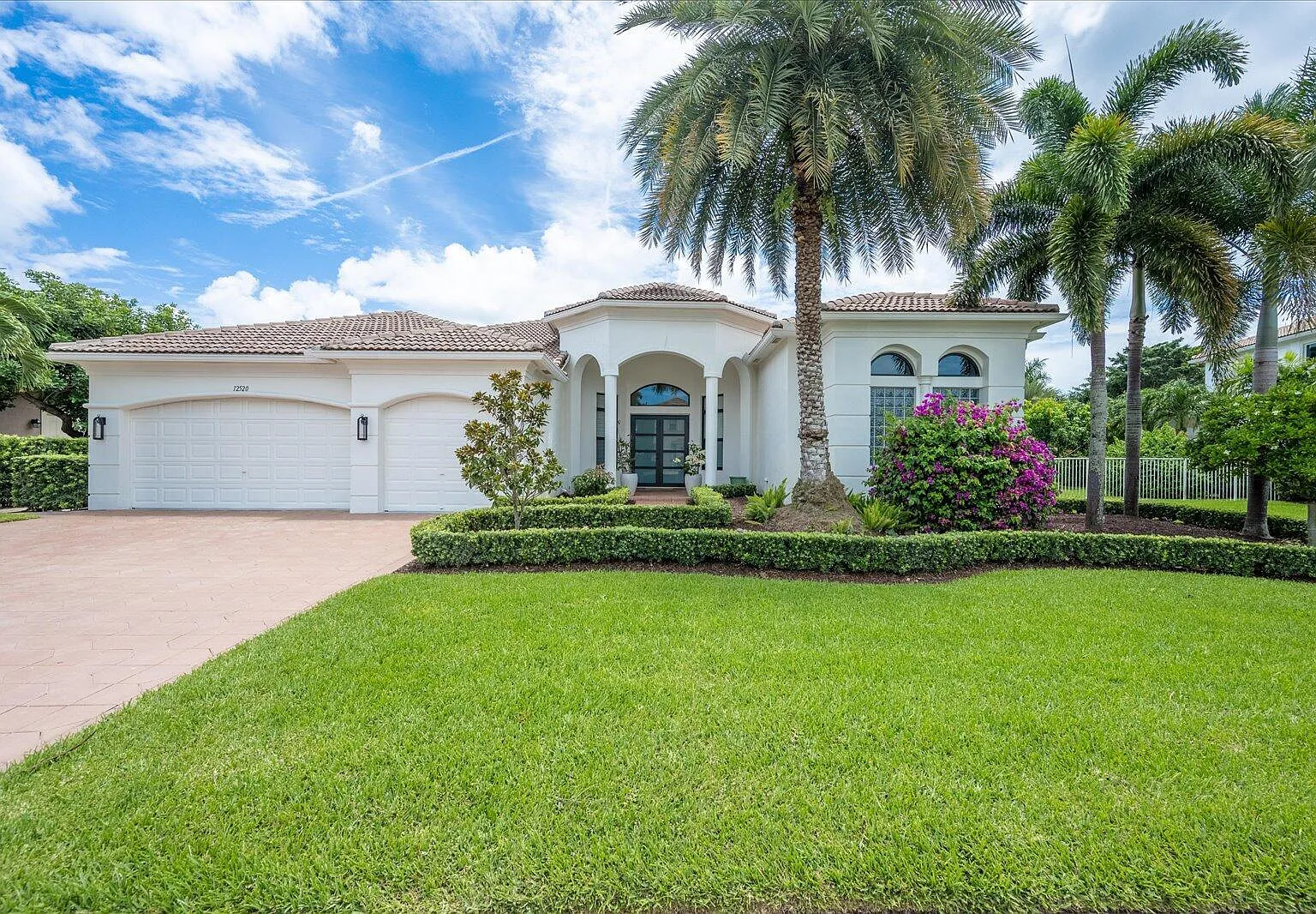 4 bed, 3.5 bath, 3474 sqft, $15,000 — Photo 1